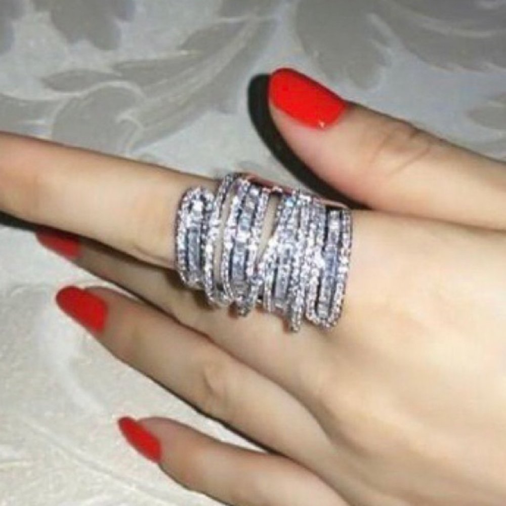 NEW 6.4 CT Silver Baguette Round Diamond Ring - Picture 3 of 9